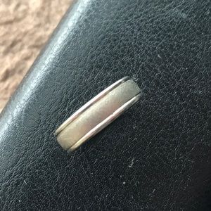 Men’s Wedding Band